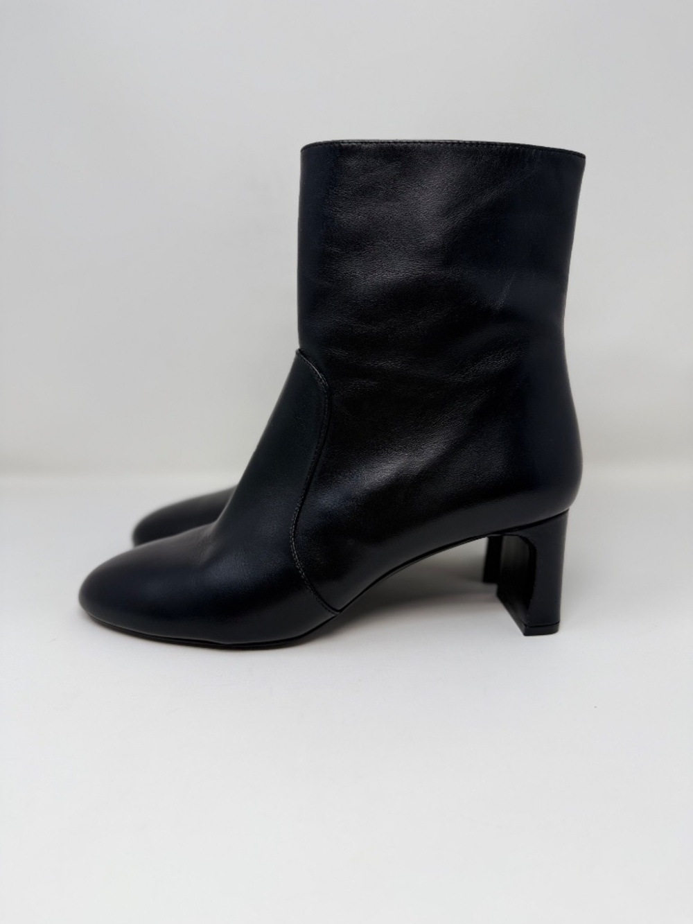 New Stuart Weitzman Babette Zip Bootie 60MM Black Leather Sz 8 - Picture 7 of 13